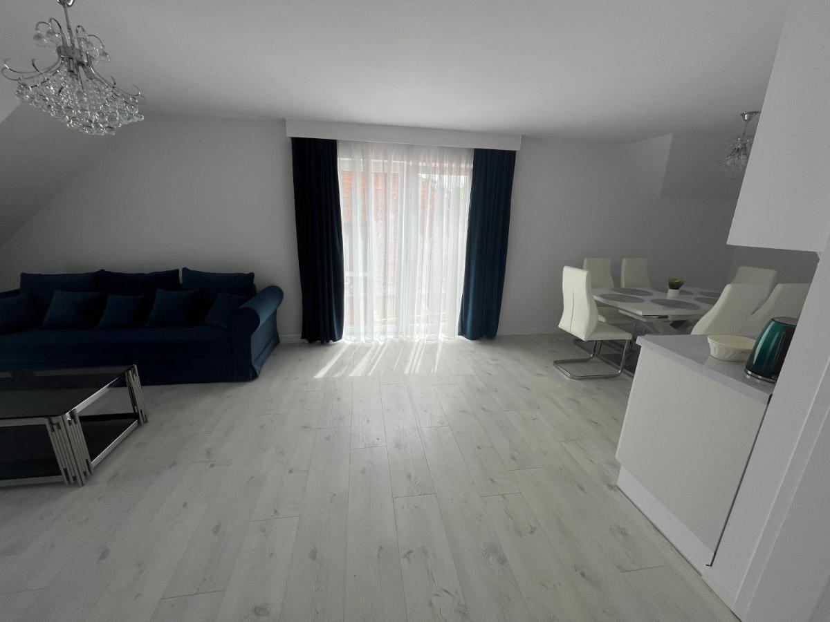 Golden Residence Leba Exterior foto